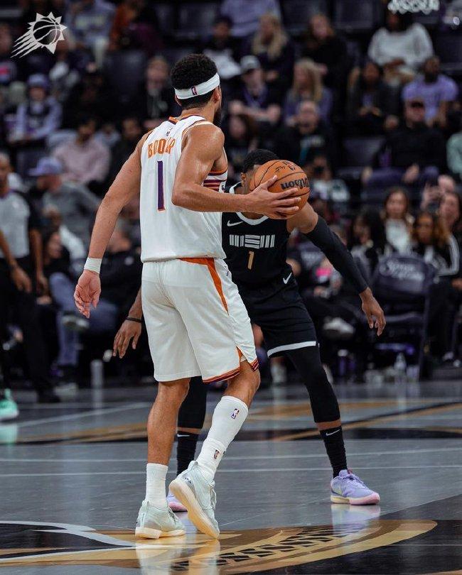 BSPORTS- 布克60分太阳加时惜败凯尔特人  